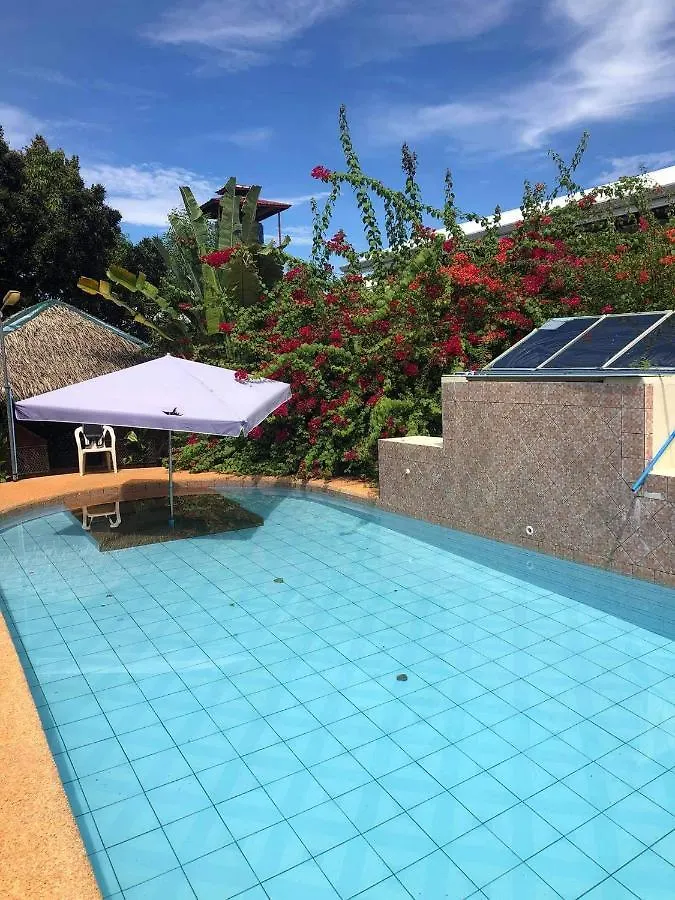 Mckinney Ville Panglao Apartment
